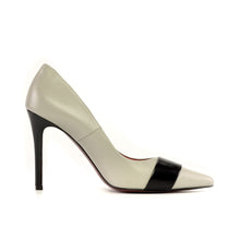Load image into Gallery viewer, IVANNA CAP-TOE PUMPS | Cream & Black