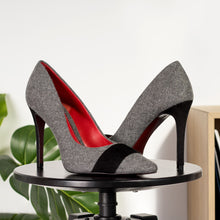 Load image into Gallery viewer, GRETA FLANNEL PUMPS | Grey
