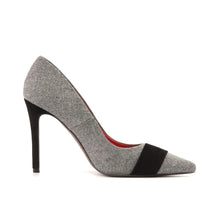 Load image into Gallery viewer, GRETA FLANNEL PUMPS | Grey
