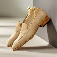 Load image into Gallery viewer, Hamilton Bespoke Men's Shoes Camel Suede Leather Penny Loafers (AMB2393)
